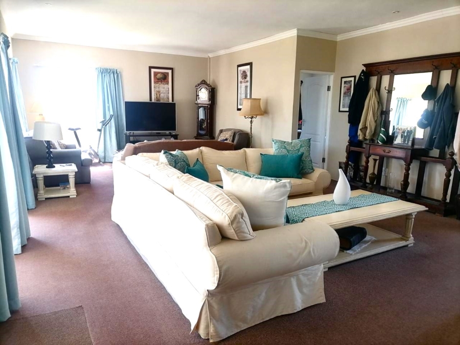 3 Bedroom Property for Sale in Marina Martinique Eastern Cape